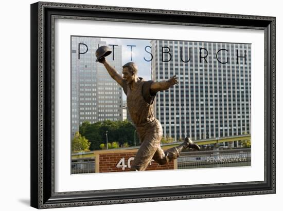 Pittsburgh, Pennsylvania - Bill Mazeroski Statue-Lantern Press-Framed Art Print