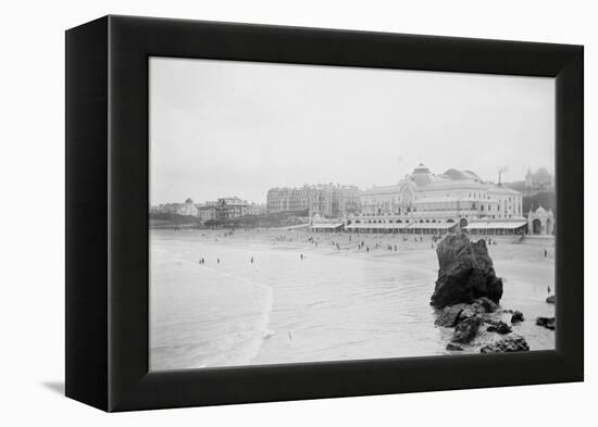 Plage-null-Framed Premier Image Canvas