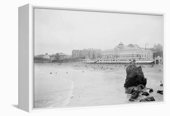 Plage-null-Framed Premier Image Canvas