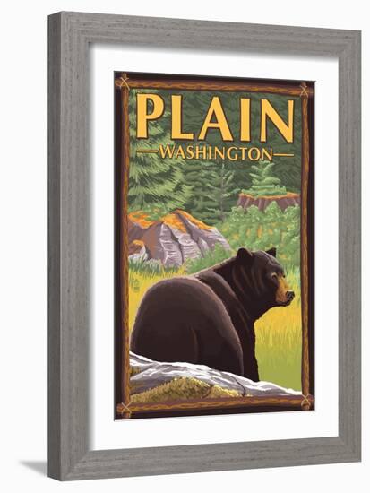 Plain, Washinton - Black Bear in Forest-Lantern Press-Framed Art Print