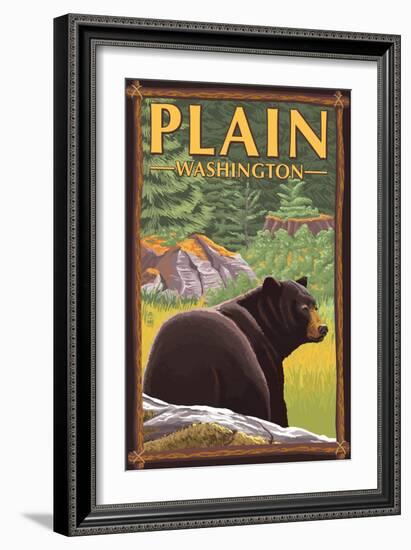 Plain, Washinton - Black Bear in Forest-Lantern Press-Framed Art Print