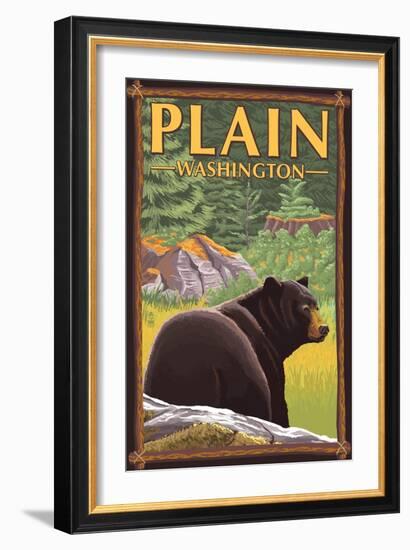 Plain, Washinton - Black Bear in Forest-Lantern Press-Framed Art Print