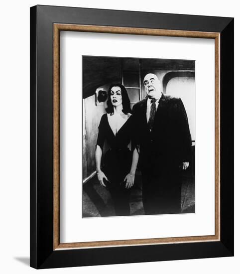 Plan 9 from Outer Space (1959)-null-Framed Photo