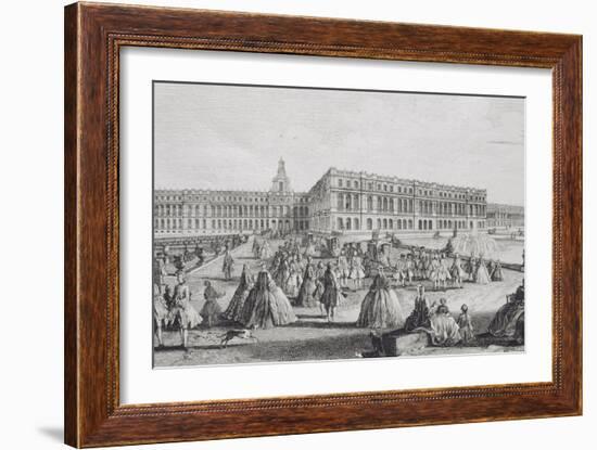 Planche 26: vue du château de Versailles prise de puis l'extrémité des Parterres d'Eau vers 1730-Jacques Rigaud-Framed Giclee Print