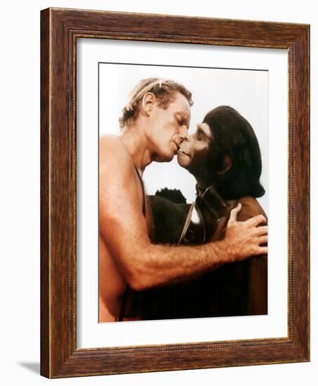 Planet Of The Apes, Charlton Heston, Kim Hunter, 1968-null-Framed Photo