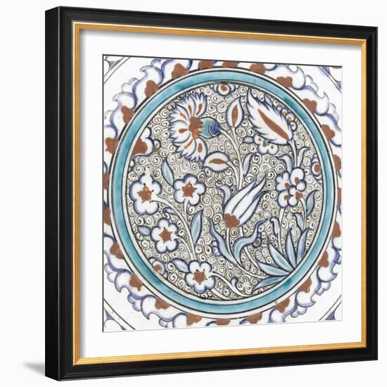 Plat à décor de fleurs et médaillon-null-Framed Giclee Print