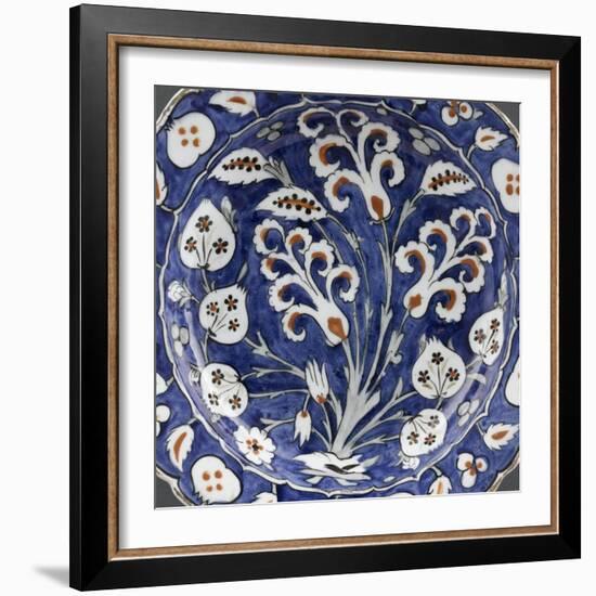 Plat au bouquet de jacinthes-null-Framed Giclee Print