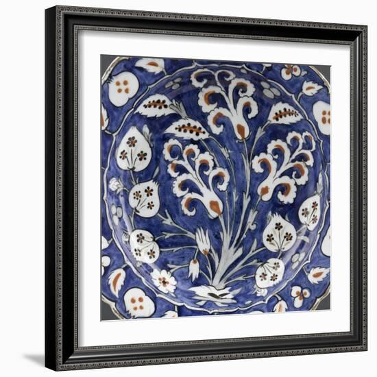 Plat au bouquet de jacinthes-null-Framed Giclee Print