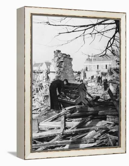 Playing a Piano Amid the Destruction - the Blitz-Robert Hunt-Framed Premier Image Canvas