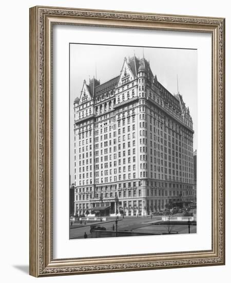 Plaza Hotel-null-Framed Photographic Print