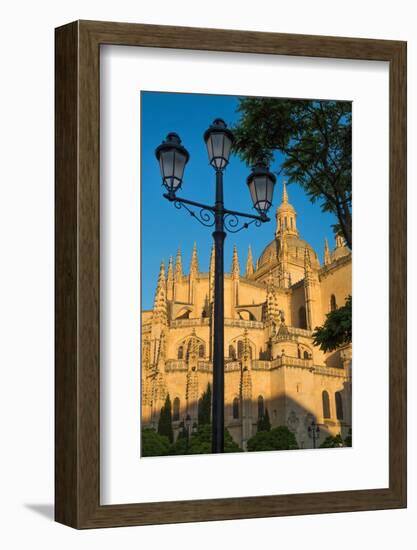 Plaza Mayor and the Imposing Gothic Cathedral of Segovia, Castilla Y Leon, Spain, Europe-Martin Child-Framed Photographic Print