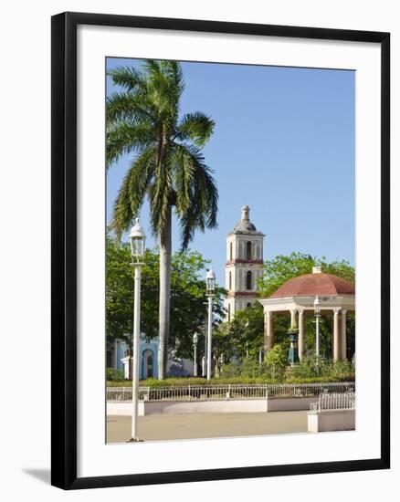 Plaza Mayor in Remedios, Cuba, West Indies, Central America-Michael DeFreitas-Framed Photographic Print