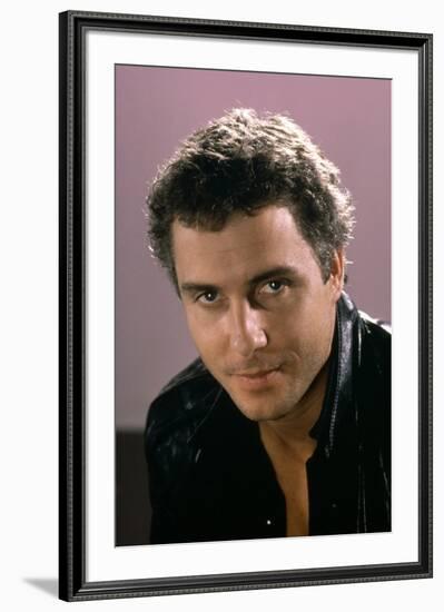 Police Federale Los Angeles TO LIVE AND DIE IN L.A. by Williamm Friedkin with William Petersen(d'ap-null-Framed Photo