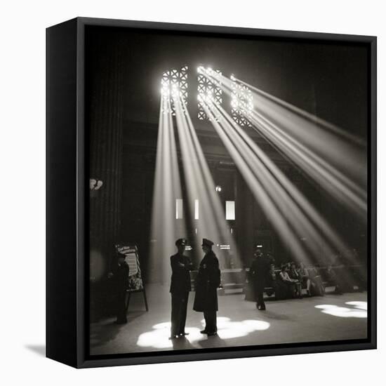 Police in Waiting Room of the Union Station, Chicago-null-Framed Premier Image Canvas