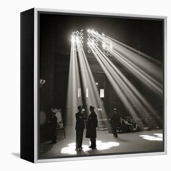 Police in Waiting Room of the Union Station, Chicago-null-Framed Premier Image Canvas