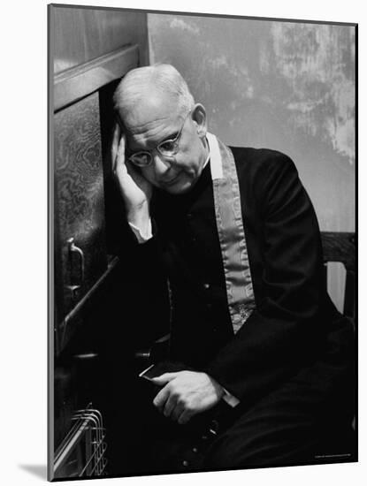 Polish American Catholic Priest Hearing Confession-John Dominis-Mounted Photographic Print