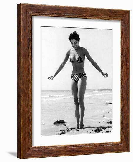 Polka Dot Bikini 1950s-null-Framed Photographic Print