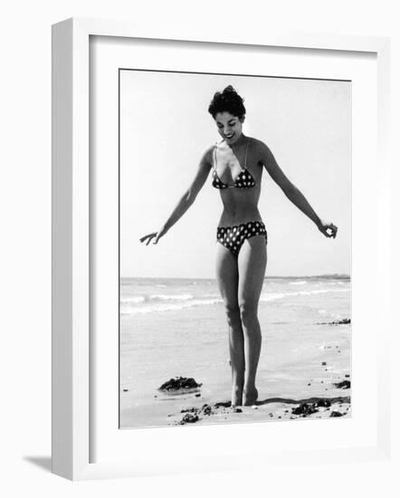 Polka Dot Bikini 1950s-null-Framed Photographic Print