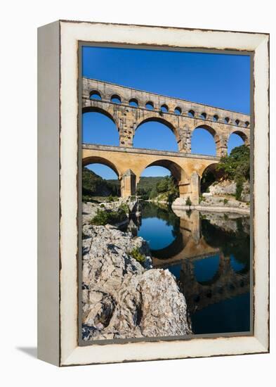 Pont du Gard, Vers Pont-du-Gard, Gard Department, Languedoc-Roussillon, France. Roman aqueduct c...-null-Framed Premier Image Canvas