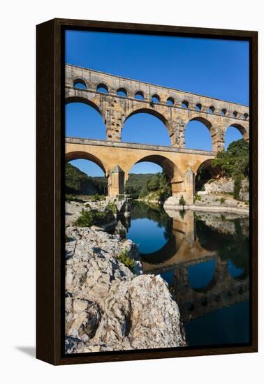 Pont du Gard, Vers Pont-du-Gard, Gard Department, Languedoc-Roussillon, France. Roman aqueduct c...-null-Framed Premier Image Canvas