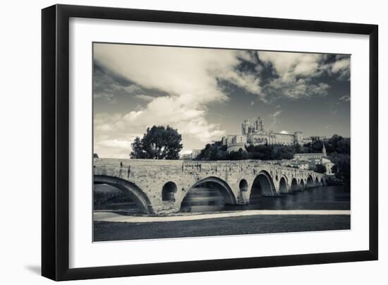 Pont Vieux Bridge with Cathedrale Saint-Nazaire in the Background, Beziers, Herault-null-Framed Photographic Print