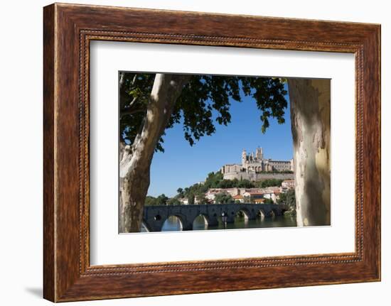 Pont Vieux over the River Orb with St. Nazaire Cathedral in Beziers, Languedoc-Roussillon, France-Martin Child-Framed Photographic Print