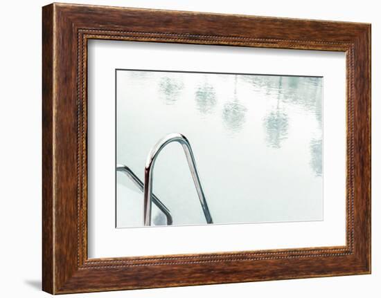 Pool_001-1x Studio III-Framed Photographic Print