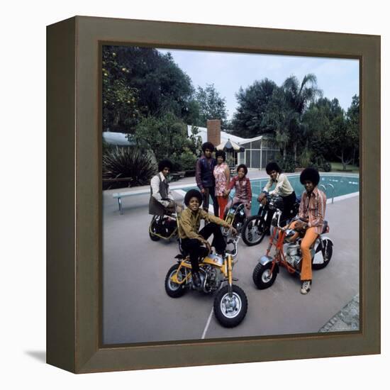 Pop Group Jackson Five: Jackie, Parents Joe and Katherine, Marlon, Tito, Jermaine and Michael-John Olson-Framed Premier Image Canvas