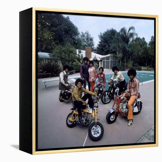 Pop Group Jackson Five: Jackie, Parents Joe and Katherine, Marlon, Tito, Jermaine and Michael-John Olson-Framed Premier Image Canvas