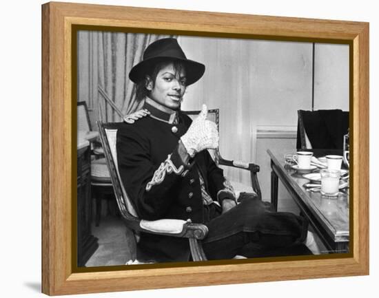 Pop Star Michael Jackson in His Hotel Room Prior to Party for Him at the Museum of Natural History-David Mcgough-Framed Premier Image Canvas