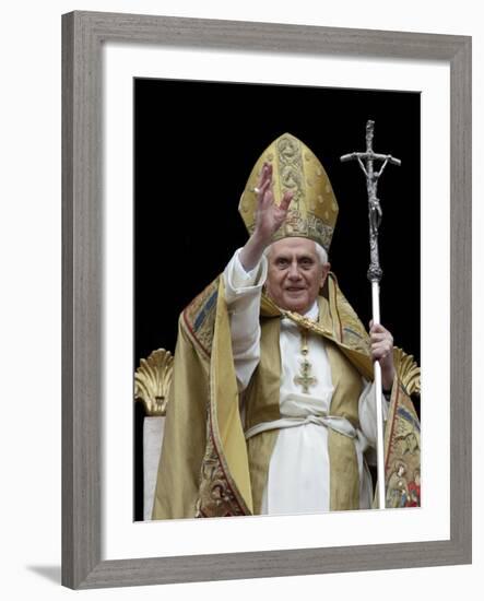 Pope Benedict Xvi Delivers His ''Urbi Et Orbi'' Message-null-Framed Photographic Print