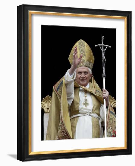 Pope Benedict Xvi Delivers His ''Urbi Et Orbi'' Message-null-Framed Photographic Print