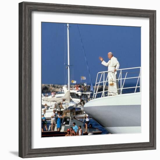 Pope John Paul II During Travel in USA in 1979-null-Framed Photo