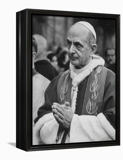 Pope Paul Vi, Officiating at Ash Wednesday Service in Santa Sabina Church-Carlo Bavagnoli-Framed Premier Image Canvas