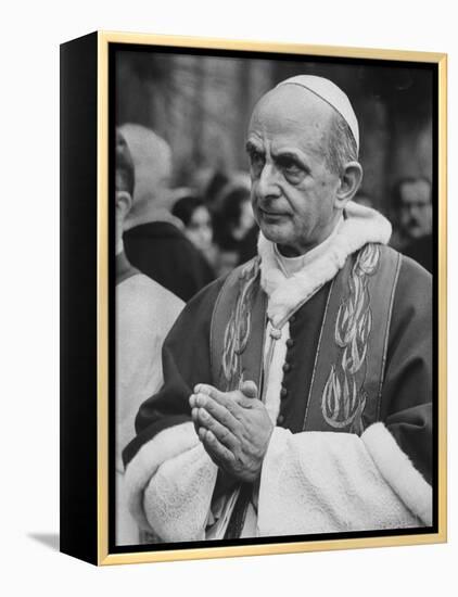 Pope Paul Vi, Officiating at Ash Wednesday Service in Santa Sabina Church-Carlo Bavagnoli-Framed Premier Image Canvas