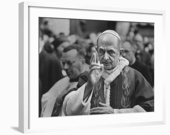 Pope Paul Vi, Officiating at Ash Wednesday Service in Santa Sabina Church-Carlo Bavagnoli-Framed Photographic Print