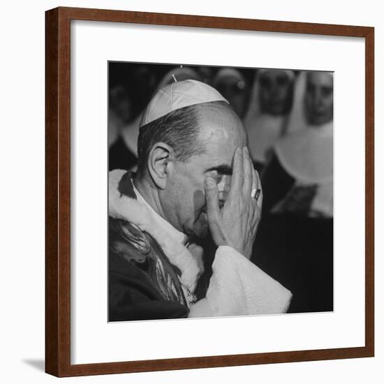 Pope Paul Vi, Officiating at Ash Wednesday Service in Santa Sabina Church-Carlo Bavagnoli-Framed Photographic Print