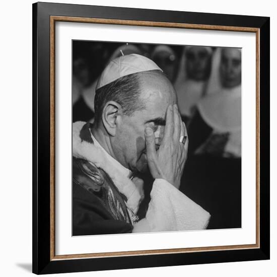 Pope Paul Vi, Officiating at Ash Wednesday Service in Santa Sabina Church-Carlo Bavagnoli-Framed Photographic Print