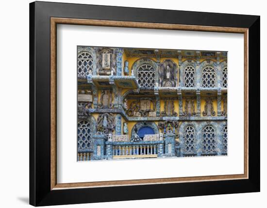 Porcelain House with chinaware cemented and glued onto the building, Tianjin, China-Keren Su-Framed Photographic Print