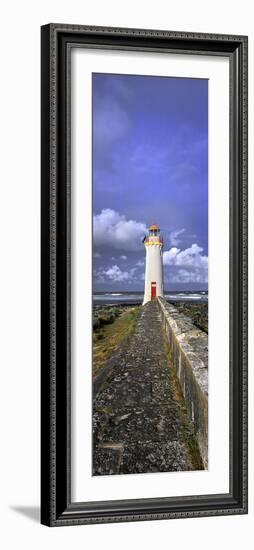 Port Fairy Vert-Wayne Bradbury-Framed Photographic Print