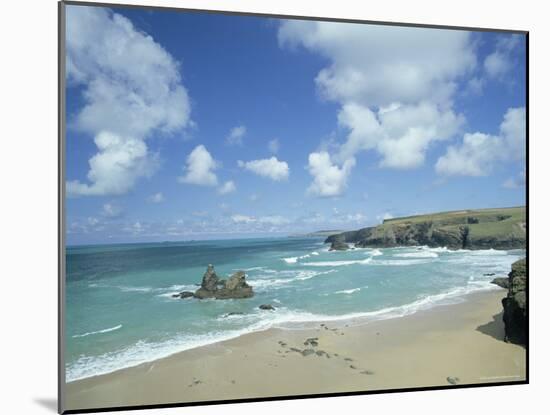 Porthcothan Bay with Trevose Head in Background, Cornwall, England, United Kingdom-Lee Frost-Mounted Photographic Print