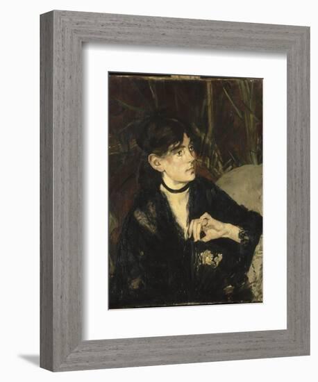 Portrait de Berthe Morisot à l'éventail-Edouard Manet-Framed Giclee Print