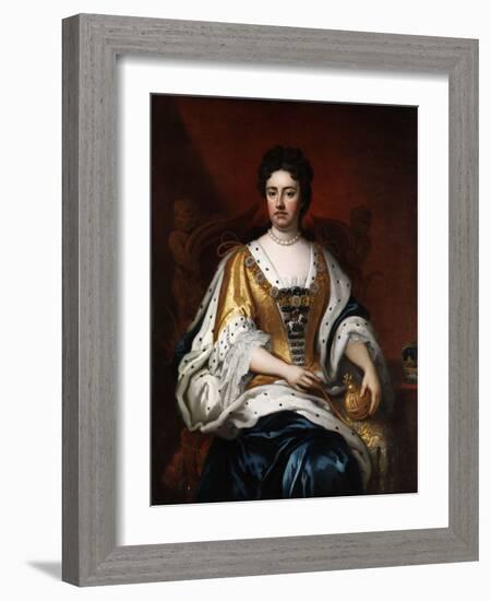 Portrait De La Reine Anne Stuart (1665-1714)  (Portrait of Queen Anne (1665-1714)) Peinture Anonym-Anonymous Anonymous-Framed Giclee Print