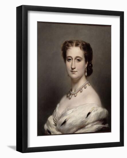 Portrait en buste de l'Impératrice Eugénie.-Franz Xaver Winterhalter-Framed Giclee Print