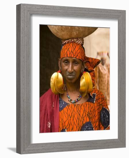 Portrait of a Fulani Woman Wearing Traditional Gold Earrings, Mopti, Mali, West Africa, Africa-Gavin Hellier-Framed Photographic Print