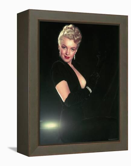 Portrait of Actress Marilyn Monroe-Ed Clark-Framed Premier Image Canvas