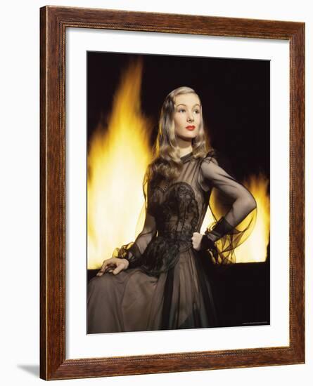 Portrait of Actress Veronica Lake-Eliot Elisofon-Framed Premium Photographic Print
