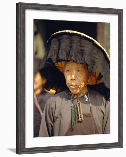 Portrait of an Elderly Hakka Woman, Hong Kong, China-Fraser Hall-Framed Photographic Print