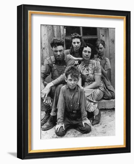 Portrait of Dust Bowl Farmer John Barnett and His Family-Alfred Eisenstaedt-Framed Photographic Print