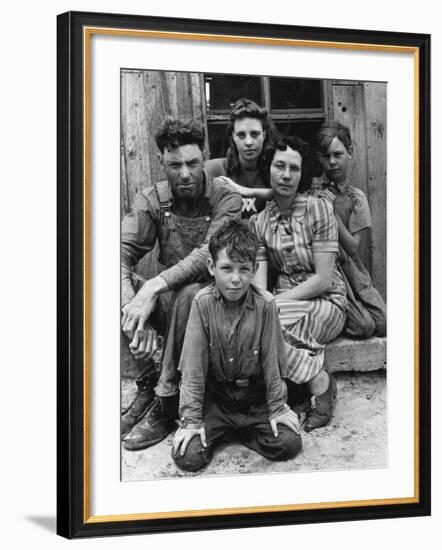 Portrait of Dust Bowl Farmer John Barnett and His Family-Alfred Eisenstaedt-Framed Photographic Print